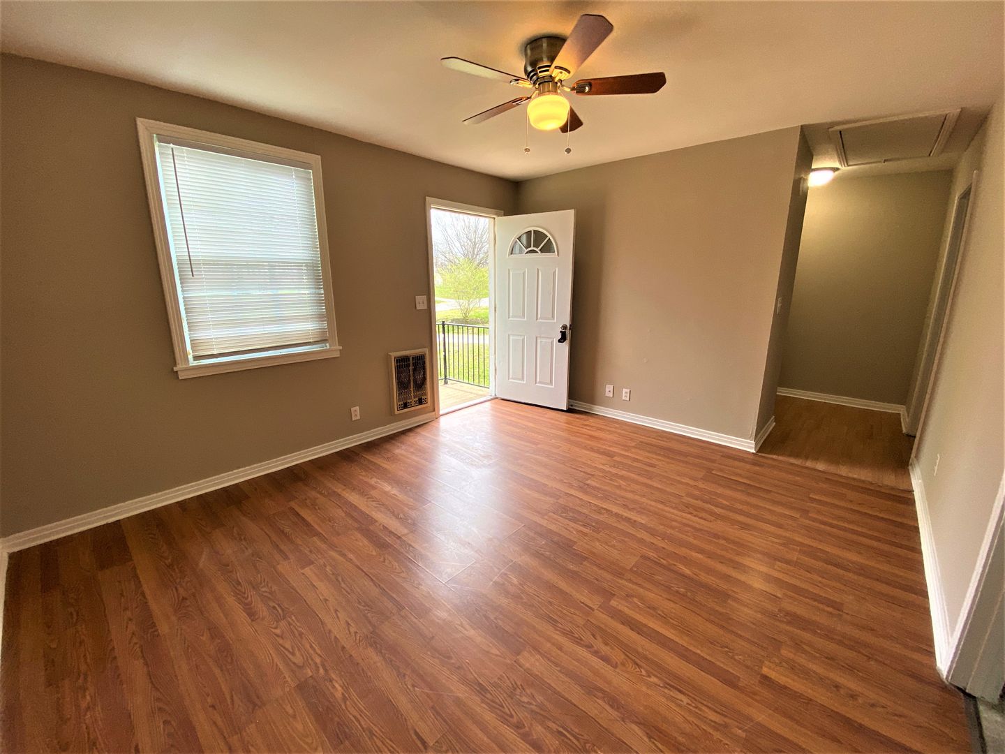 Clarksville Apartment: 982 Woody Hills Drive
