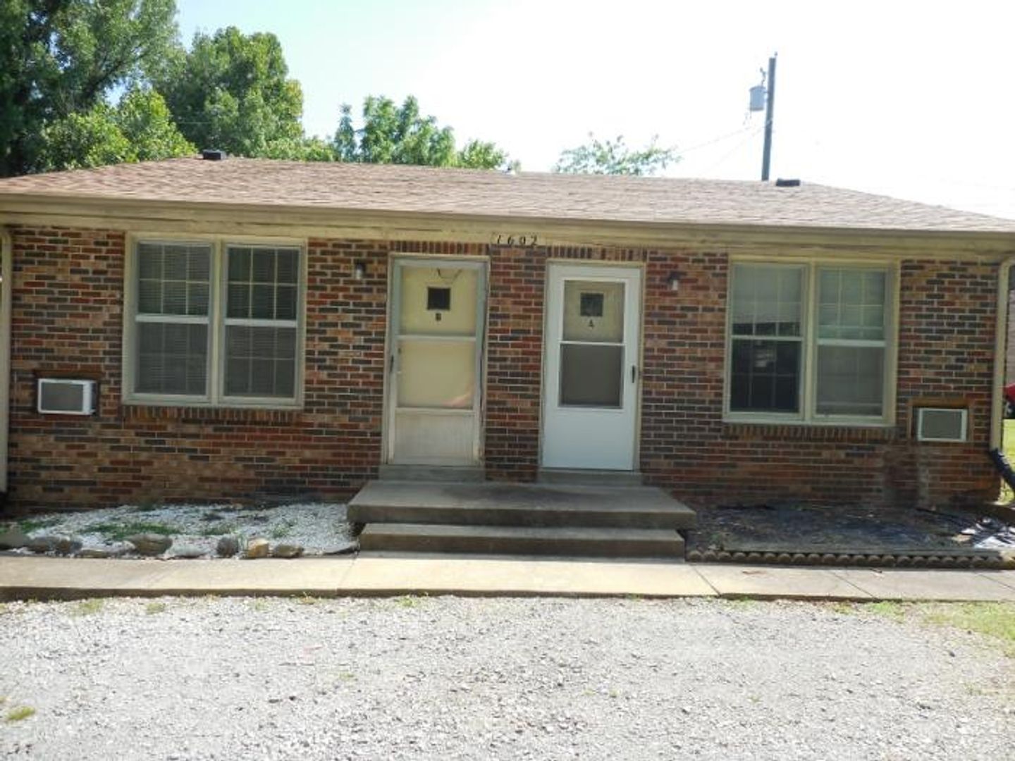 Clarksville Apartment: 1602 Paradise Hill Road