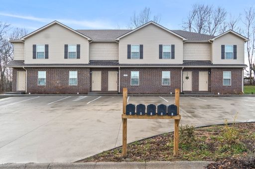 2 Bedroom Pet Friendly Townhome For Rent Near Post! – photo 1