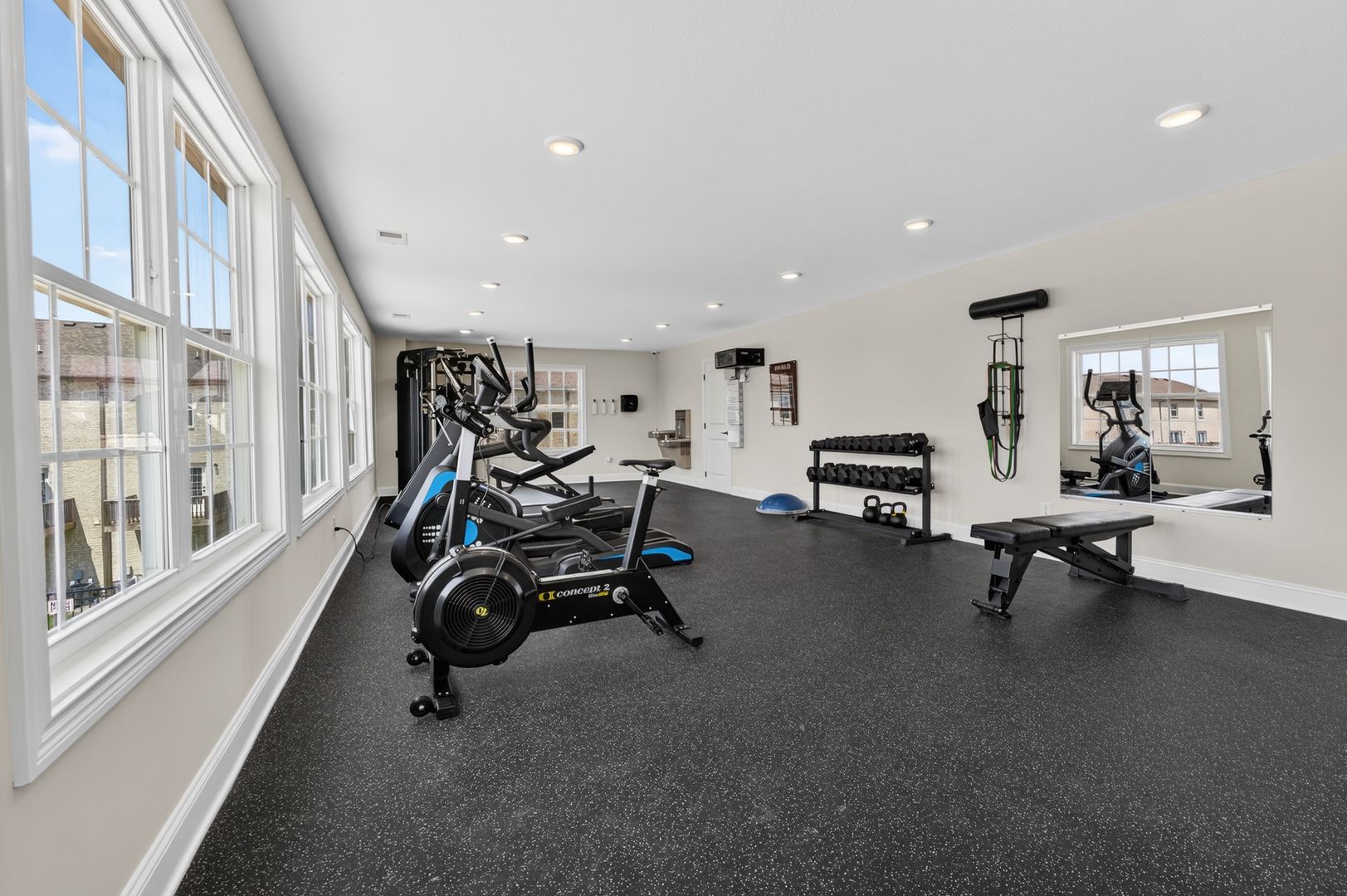 Gym at Allen Rd - 3350 (x114) (7 of 8)
