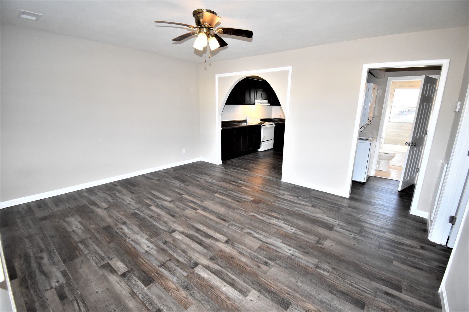 Clarksville Apartment: 115 West Fork Drive