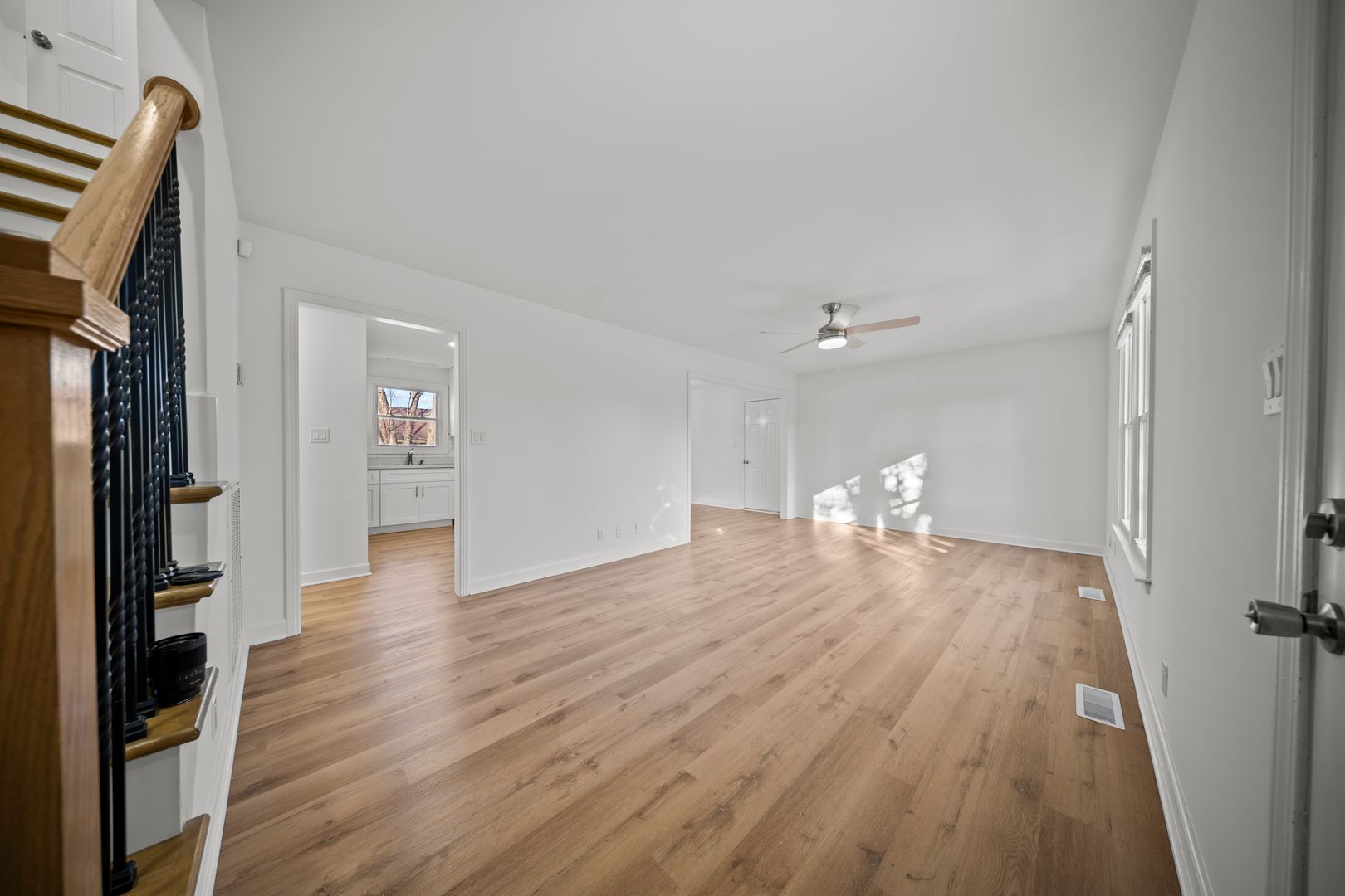 Clarksville House: 371 Manorstone Lane