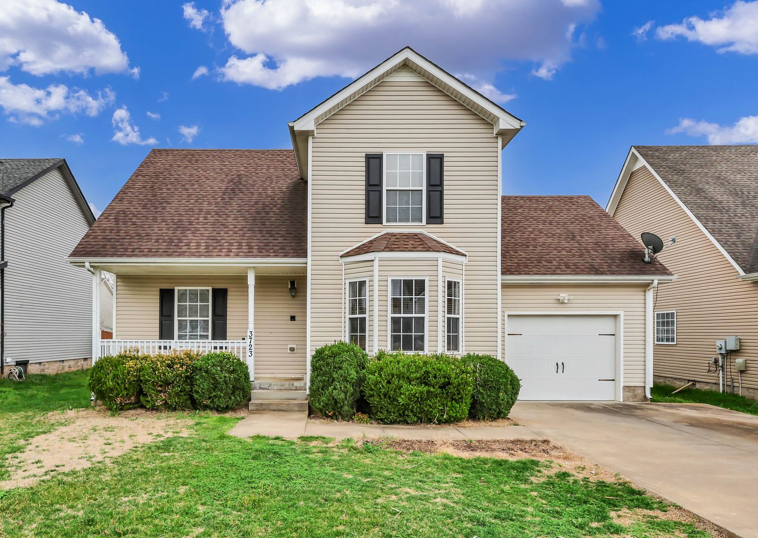 Clarksville House: 3723 Suiter Road