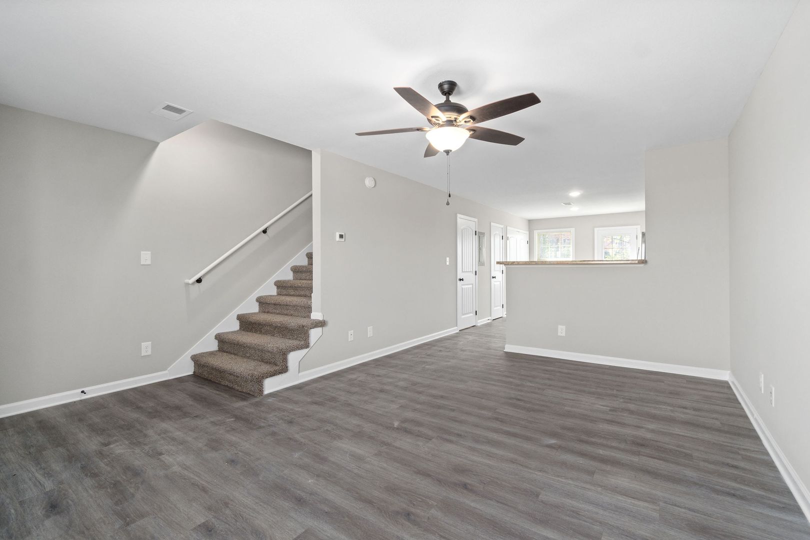 Clarksville Apartment: 1000 Glenkirk Drive