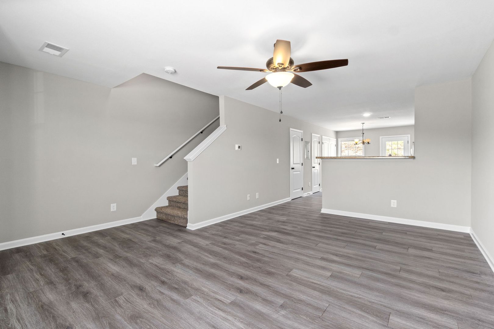 Clarksville Apartment: 495 Palmer Drive