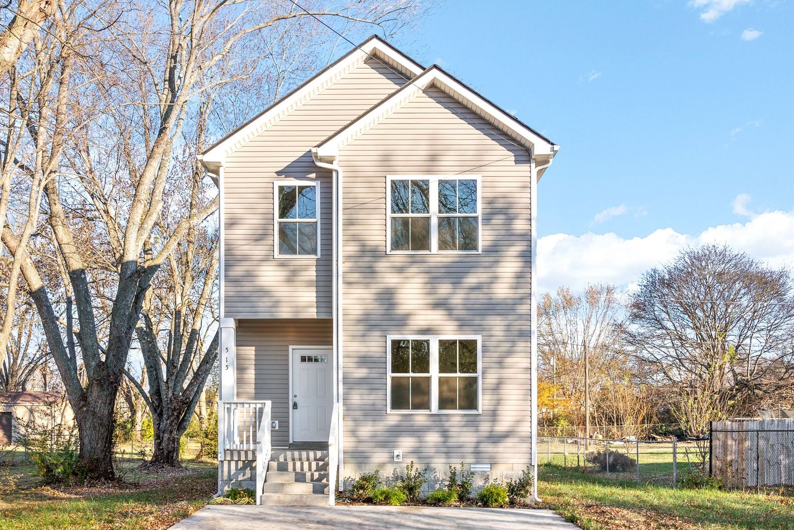 Clarksville House: 515 Needmore Road