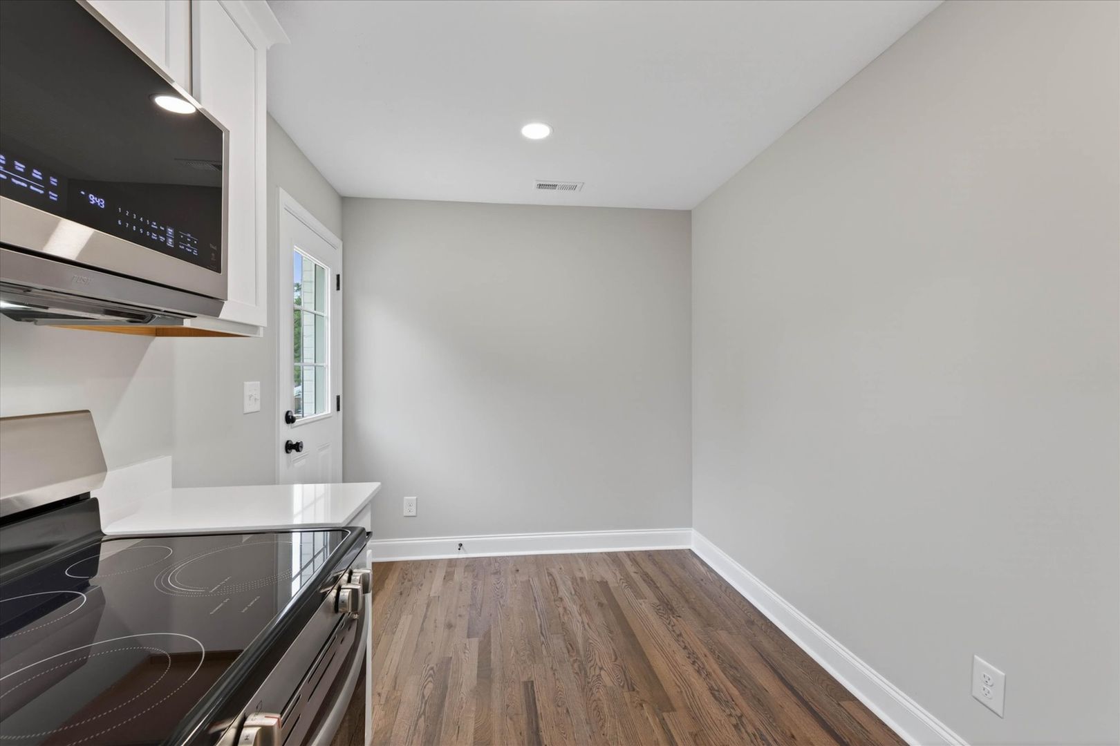 Clearview Dr - 221 12 of 12