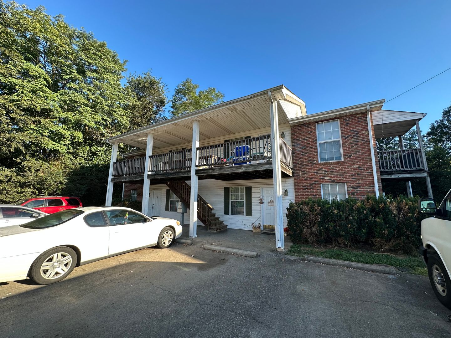 Clarksville Apartment: 1851 Waters Edge Drive