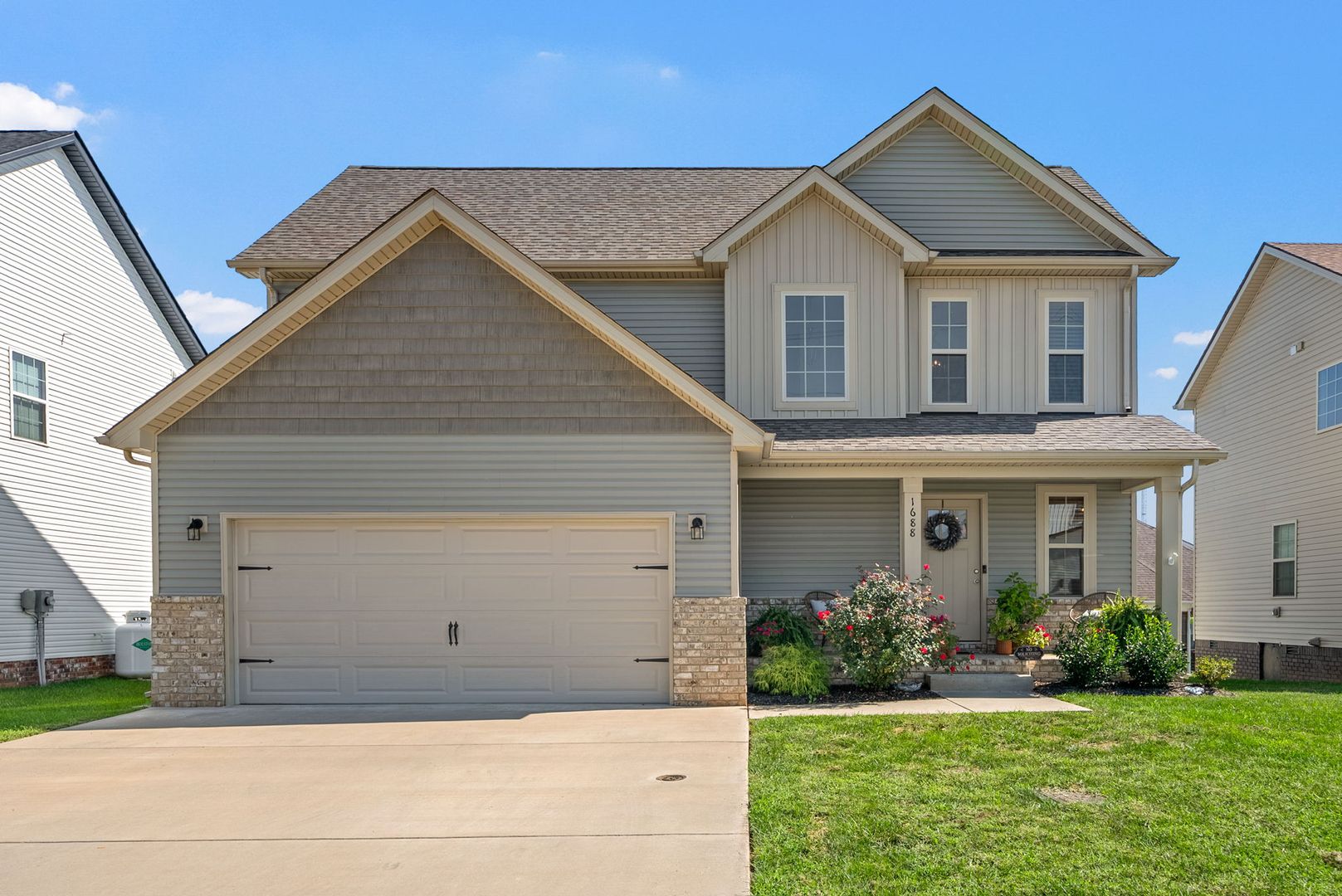 Clarksville House: 1688 Heritage Drive