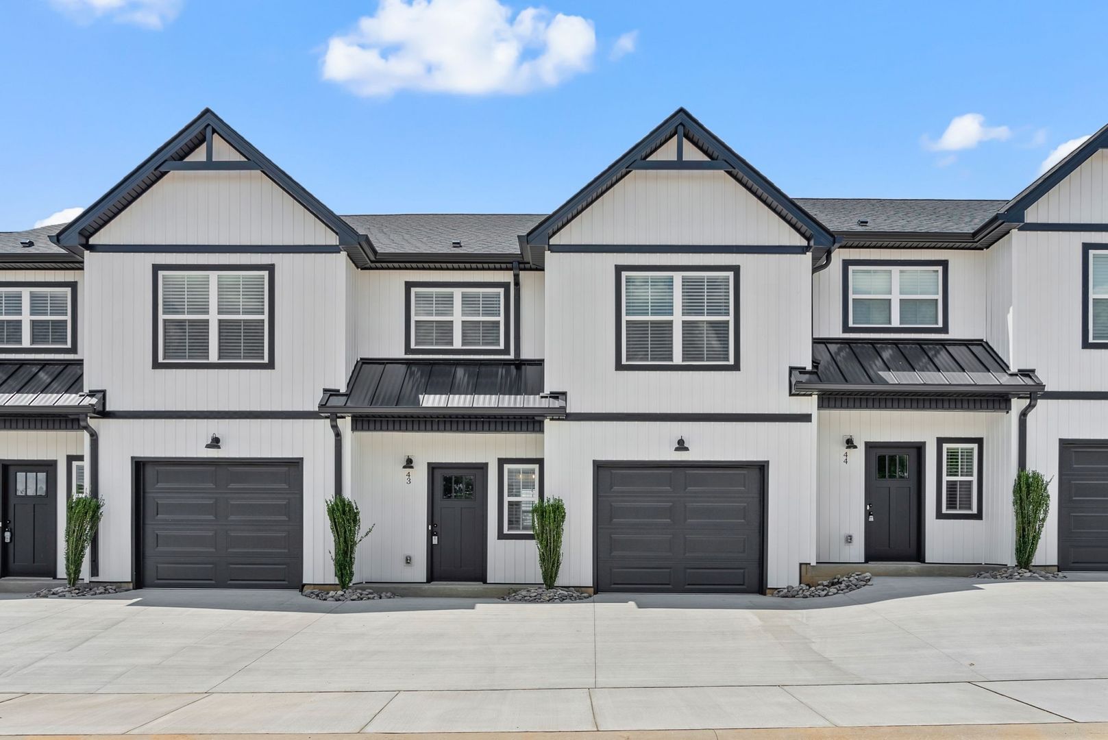 Clarksville House: 166 Sango Dr. #43