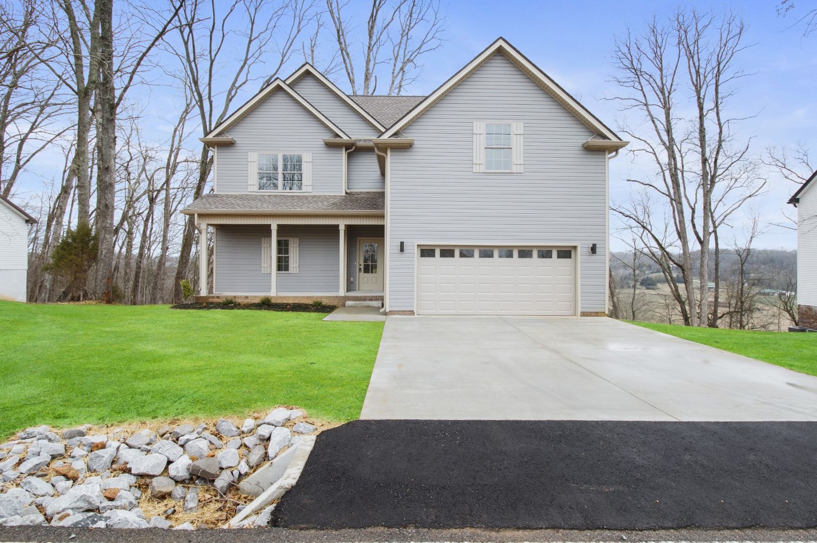 Clarksville House: 2125 Powell Road