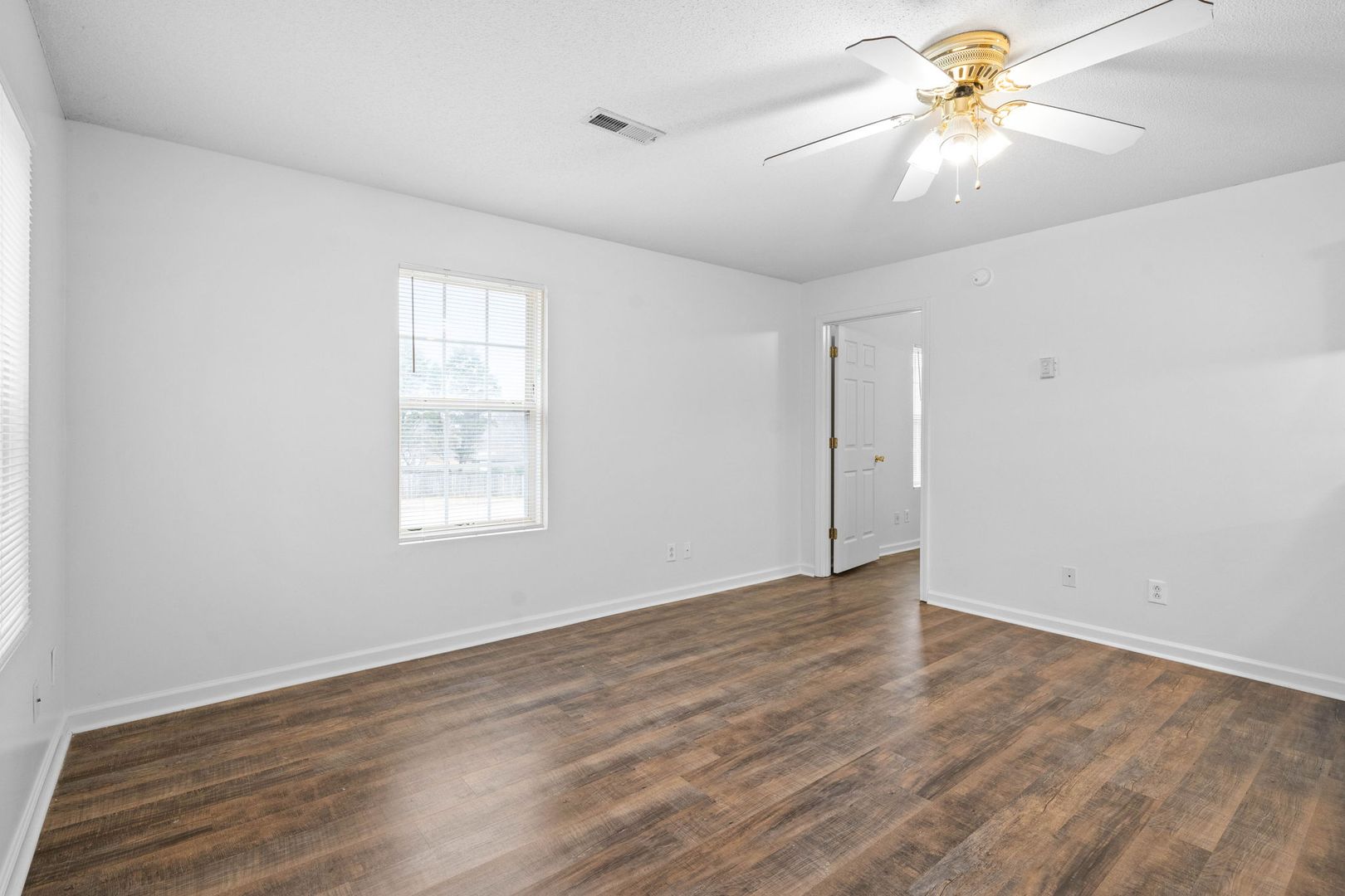 Clarksville Apartment: 3240 Tower Drive