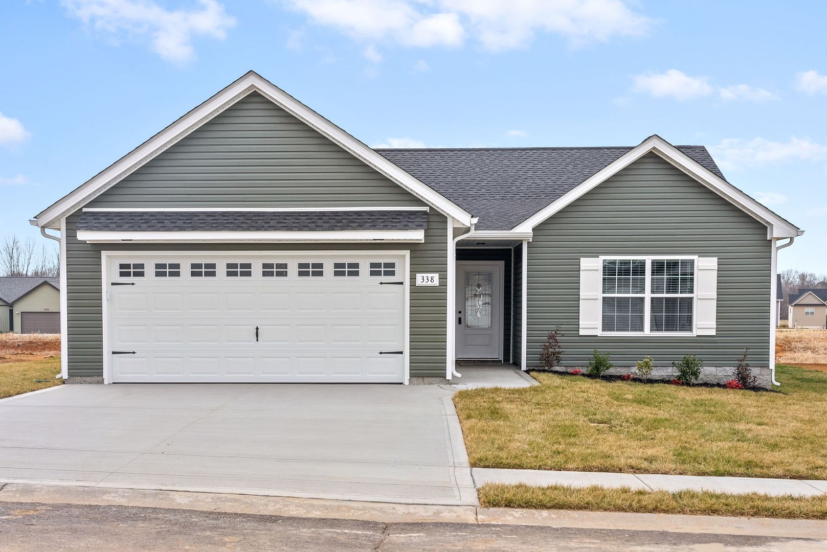 Clarksville House: 338 Galway Drive