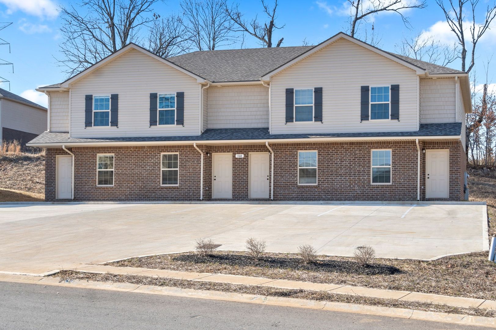 Clarksville Apartment: 1111 Ziva Lane
