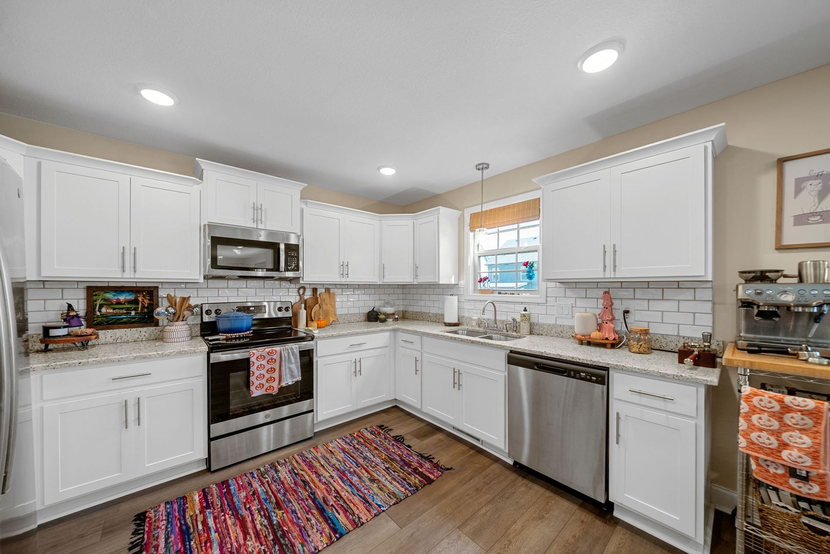 Clarksville House: 1688 Heritage Drive