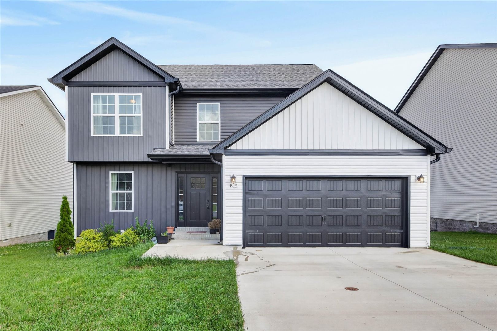 Clarksville House: 542 Judah Circle