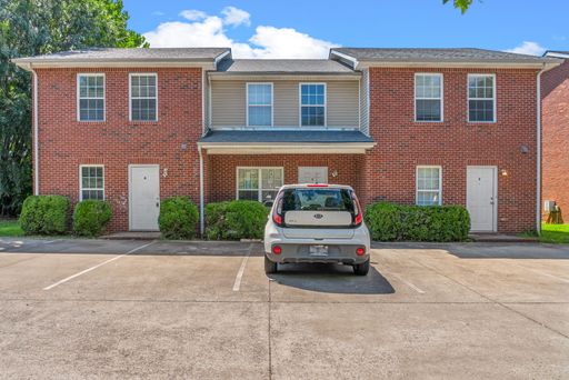 2 Bedroom Pet Friendly Townhome For Rent! – photo 1