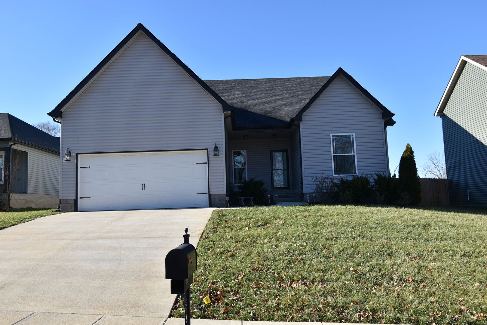 Clarksville House: 1072 Fuji Lane
