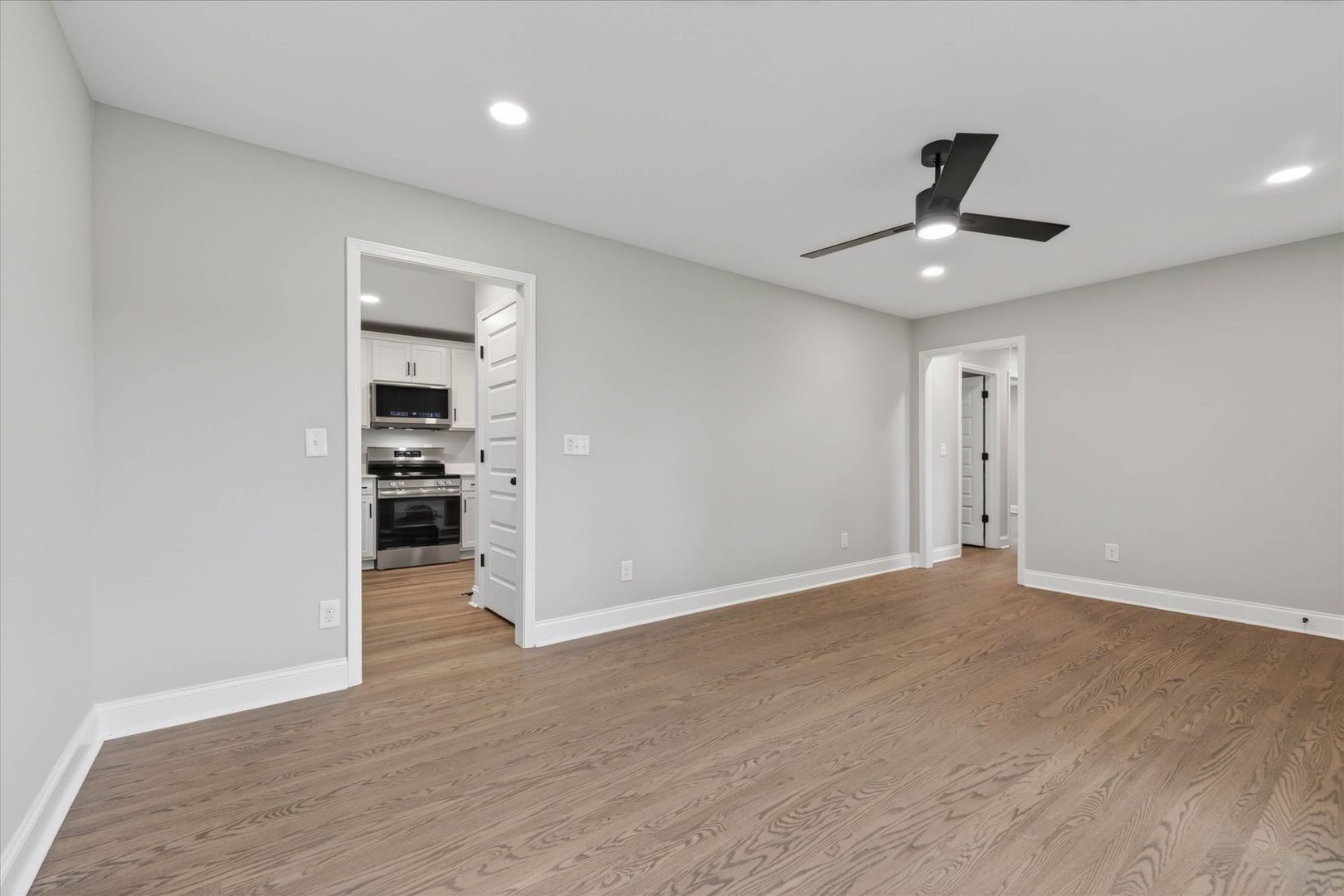 Clearview Dr - 221 9 of 12