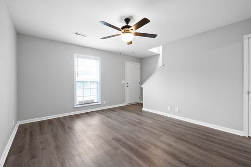 2 Bedroom Pet Friendly Townhome For Rent Near Post! – photo 1