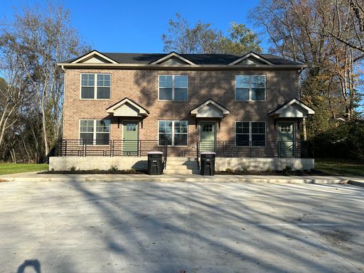 2 Bedroom Pet Friendly Townhome For Rent Near APSU! – photo 1