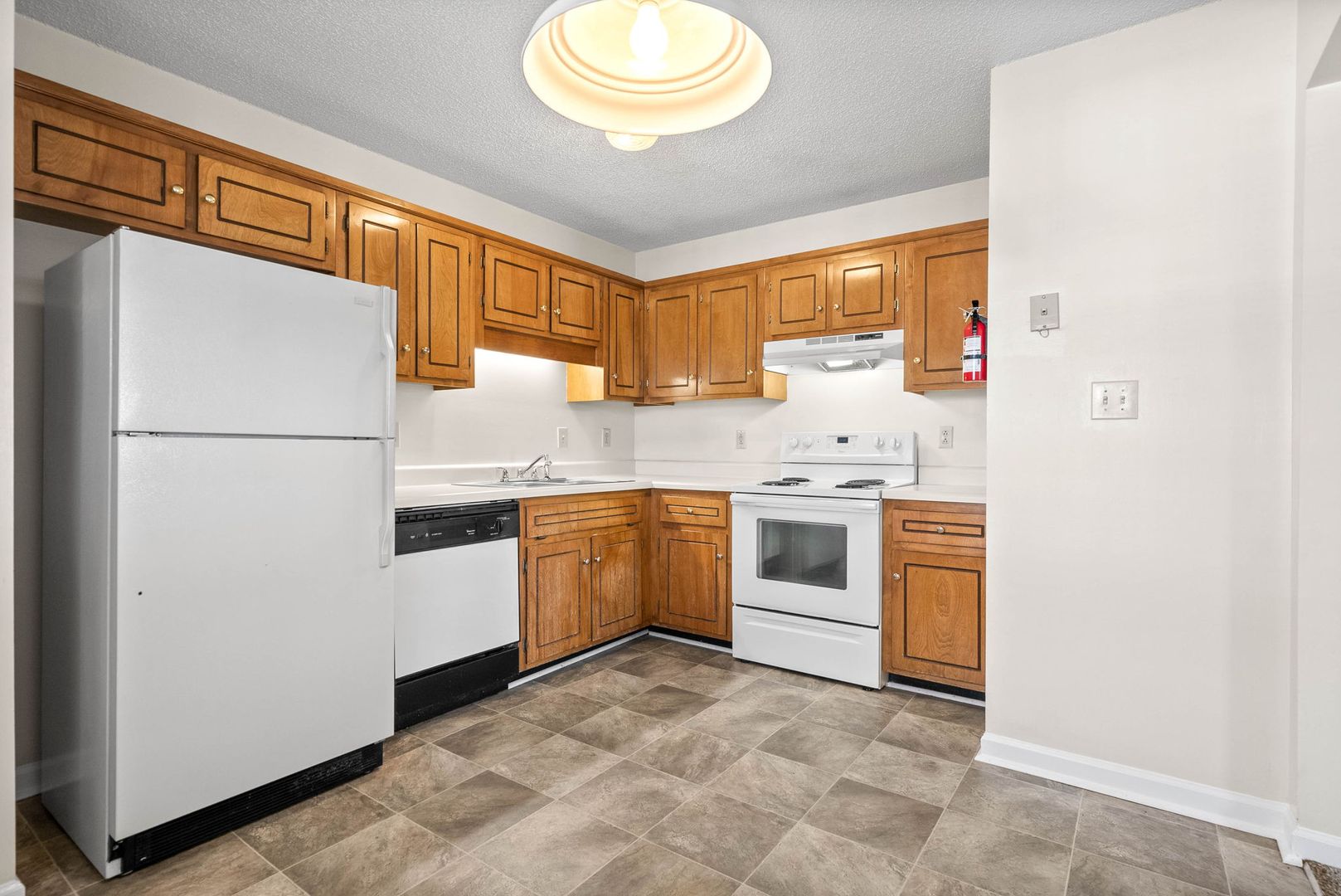 Clarksville Apartment: 1891 Waters Edge Drive