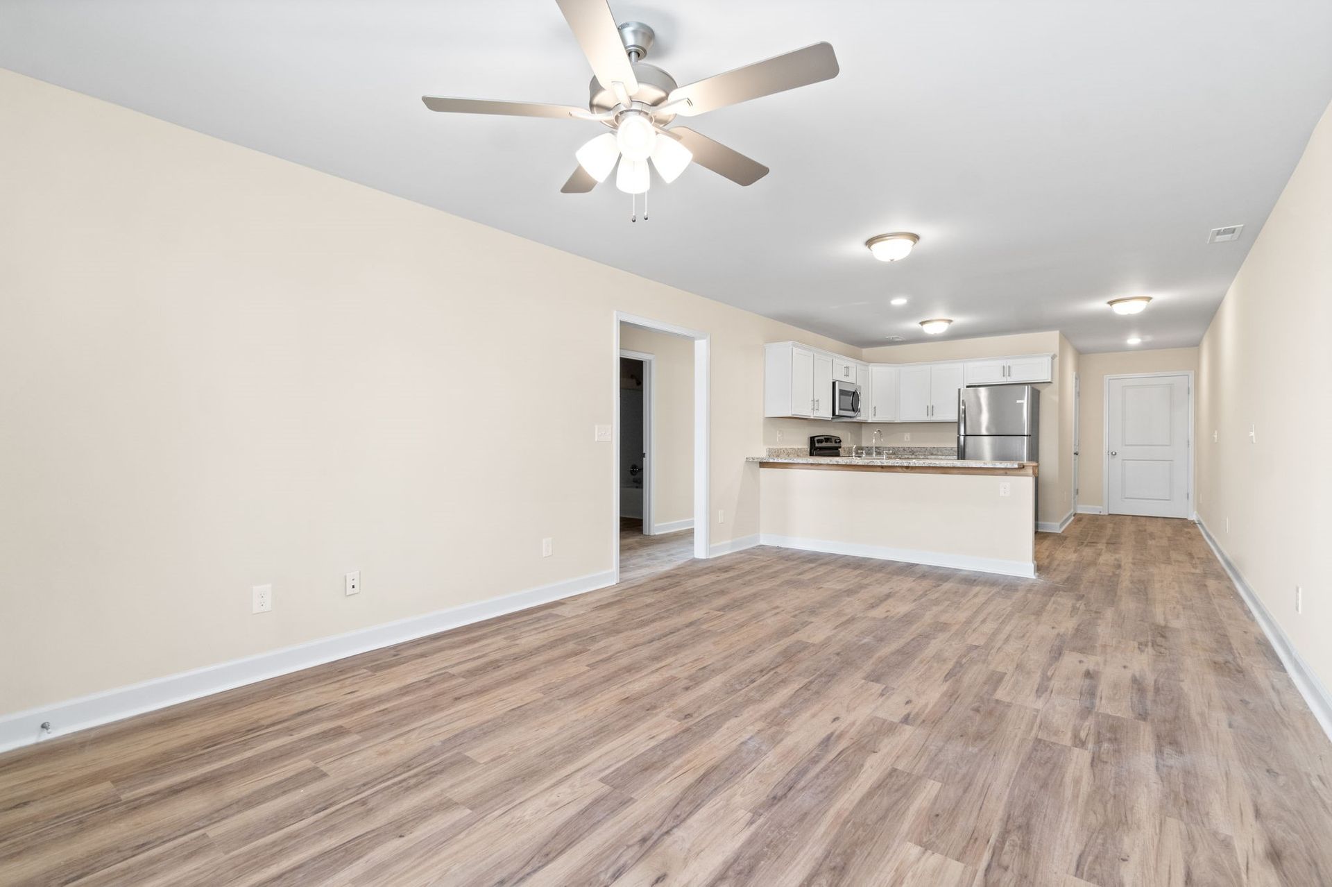 Russellville Rd - 9550 5 of 12