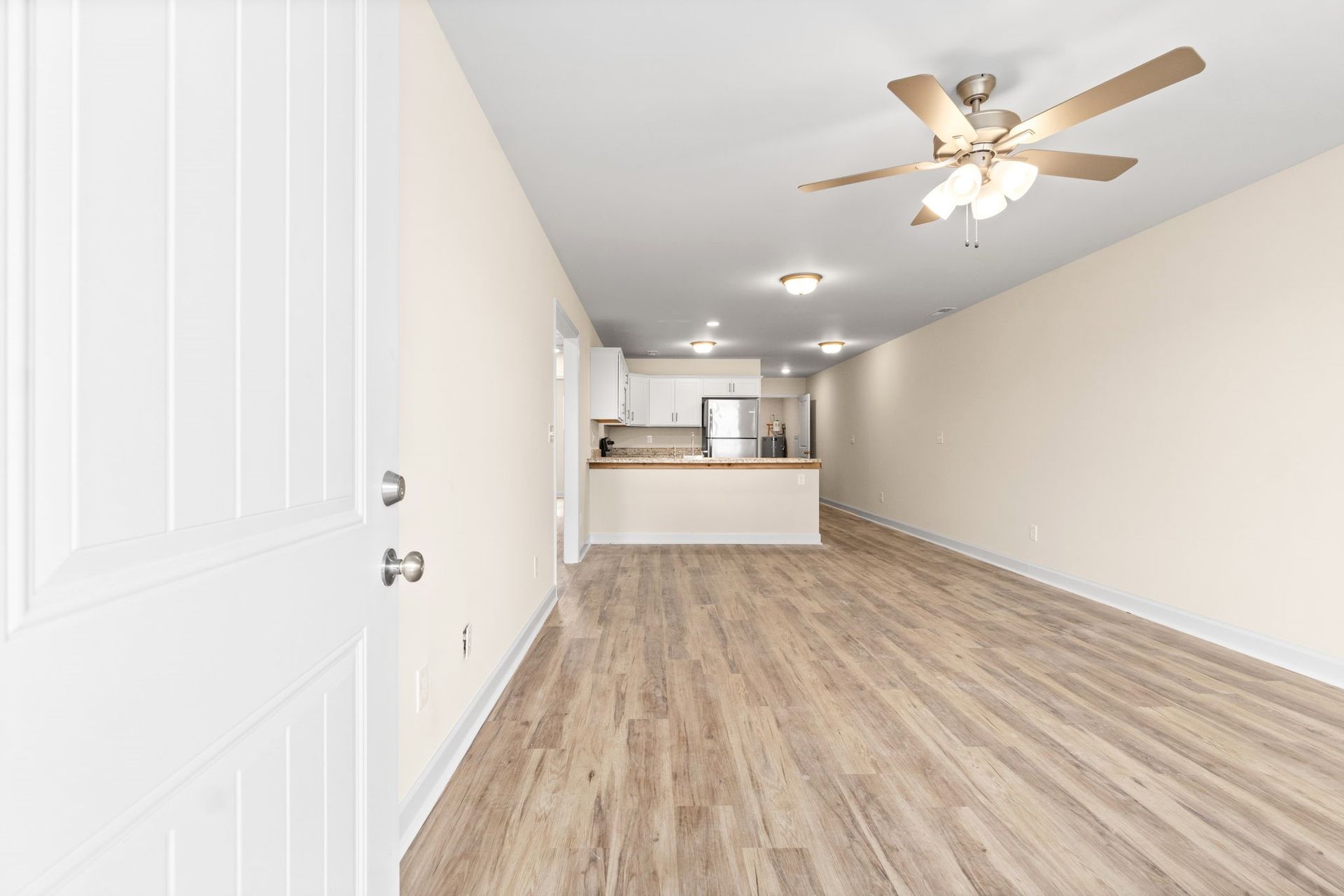 Russellville Rd - 9550 3 of 12