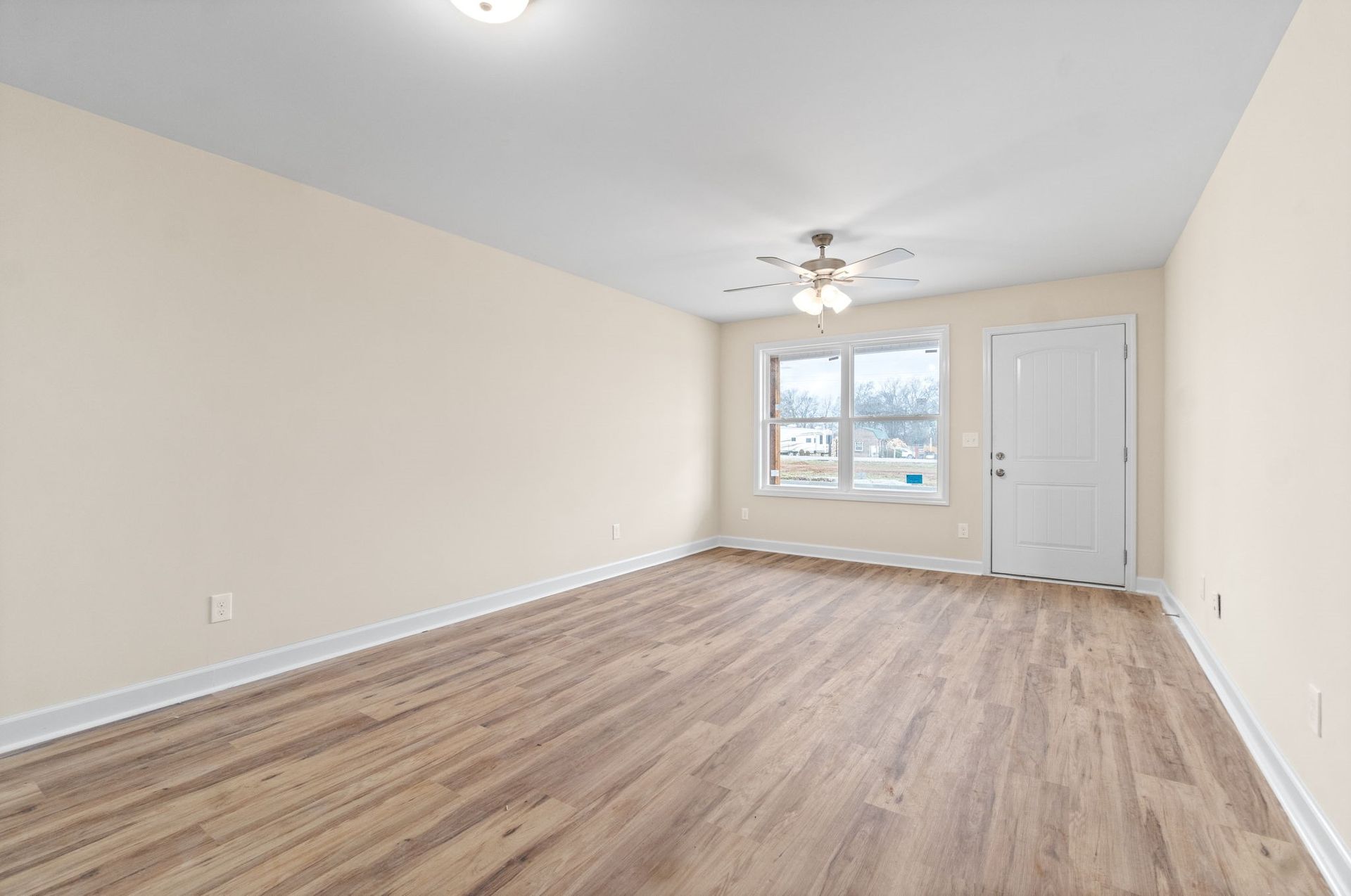 Russellville Rd - 9550 6 of 12