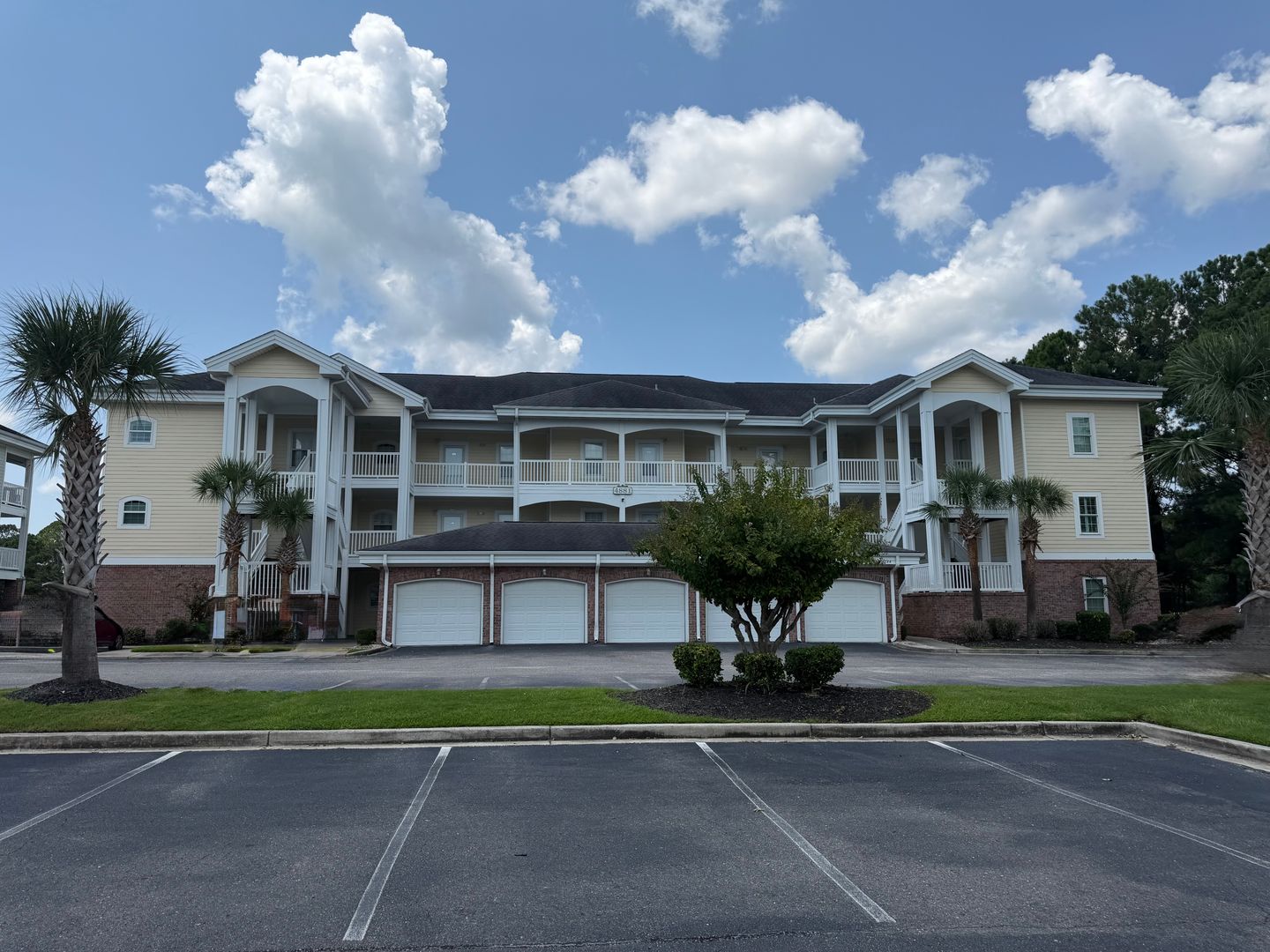 Myrtle Beach Condo: 4881 Dahlia Court