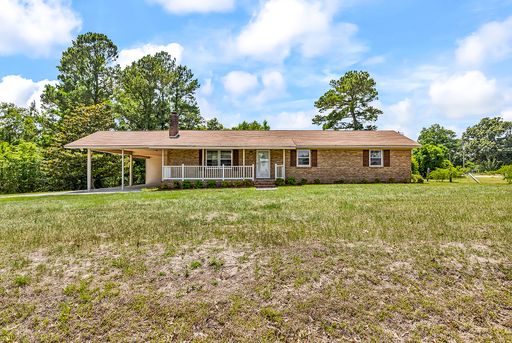 Charming Completely Remodeled Home in Aynor