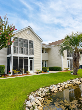 AVAILABLE NOW! 3-Bedroom Condo for Rent with Pond Views in South Bay Lakes – photo 1