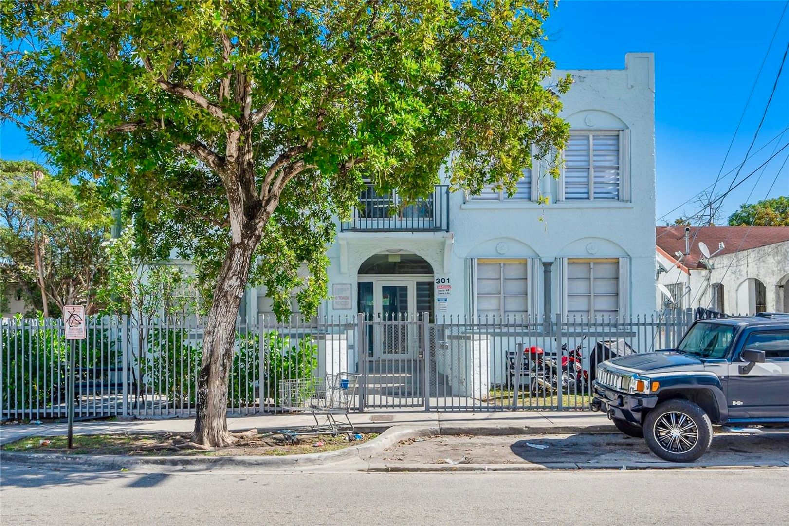 Miami Apartment: 301 SW 10 Ave