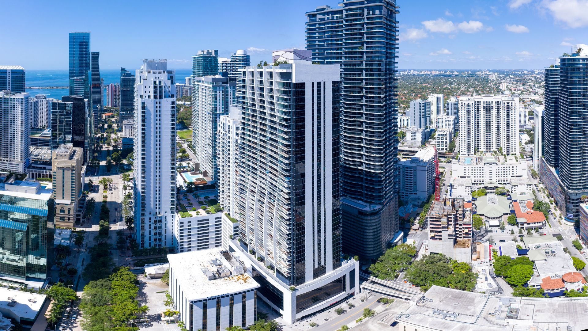 Miami Condo: 1010 Brickell Avenue #3905