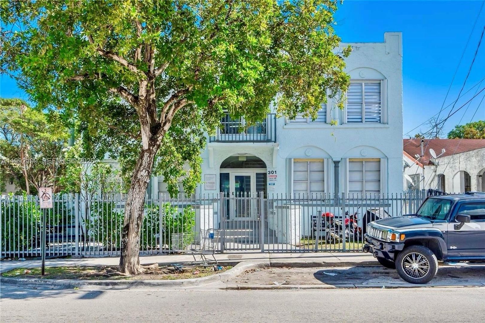 Miami Apartment: 301 SW 10 Ave