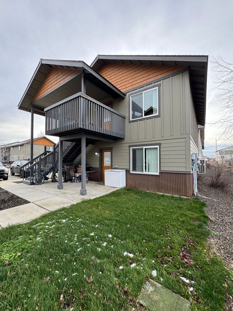 Ellensburg Apartment: 2225 Airport Rd