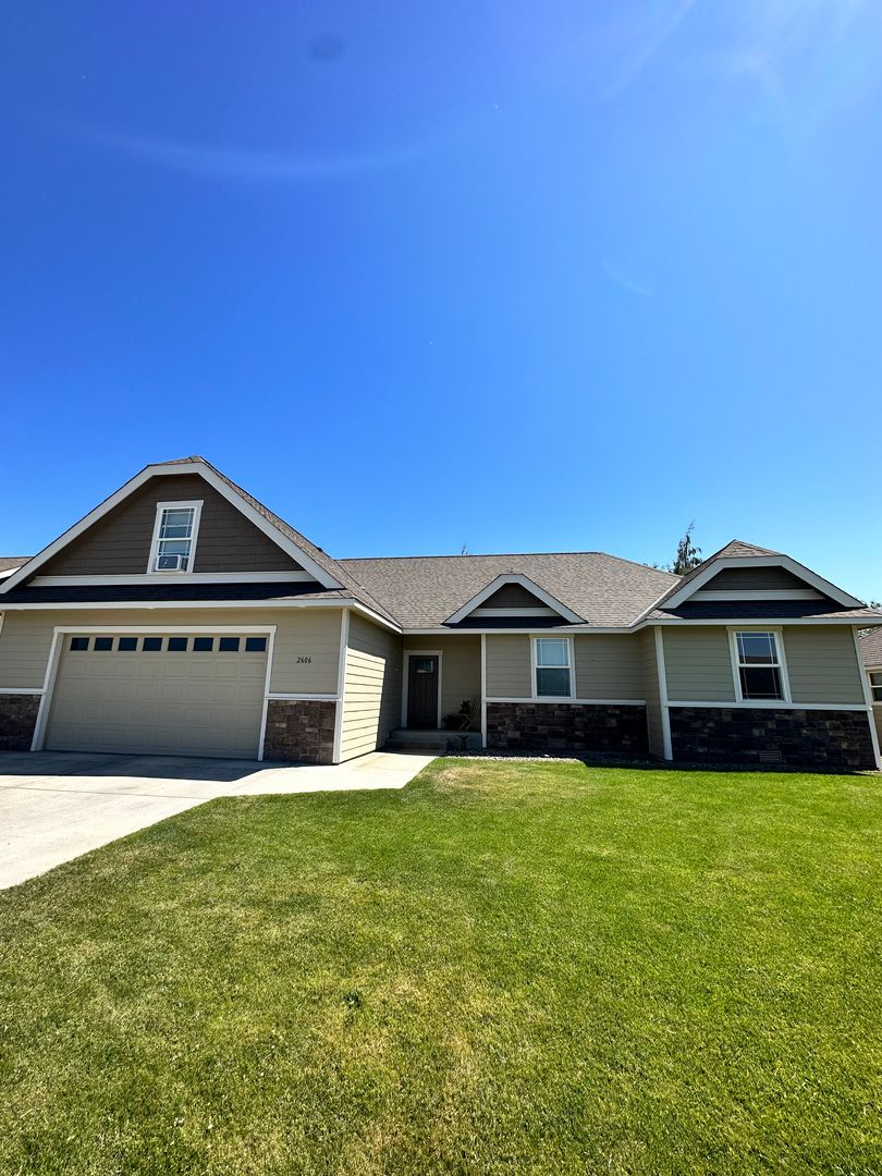 Ellensburg House: 2606 N Columbia St.