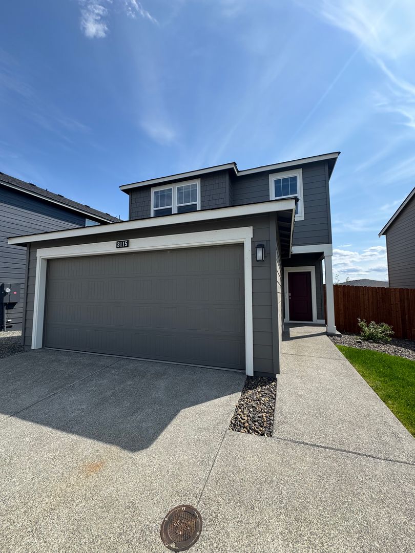 Ellensburg House: 3115 Wrangler Dr