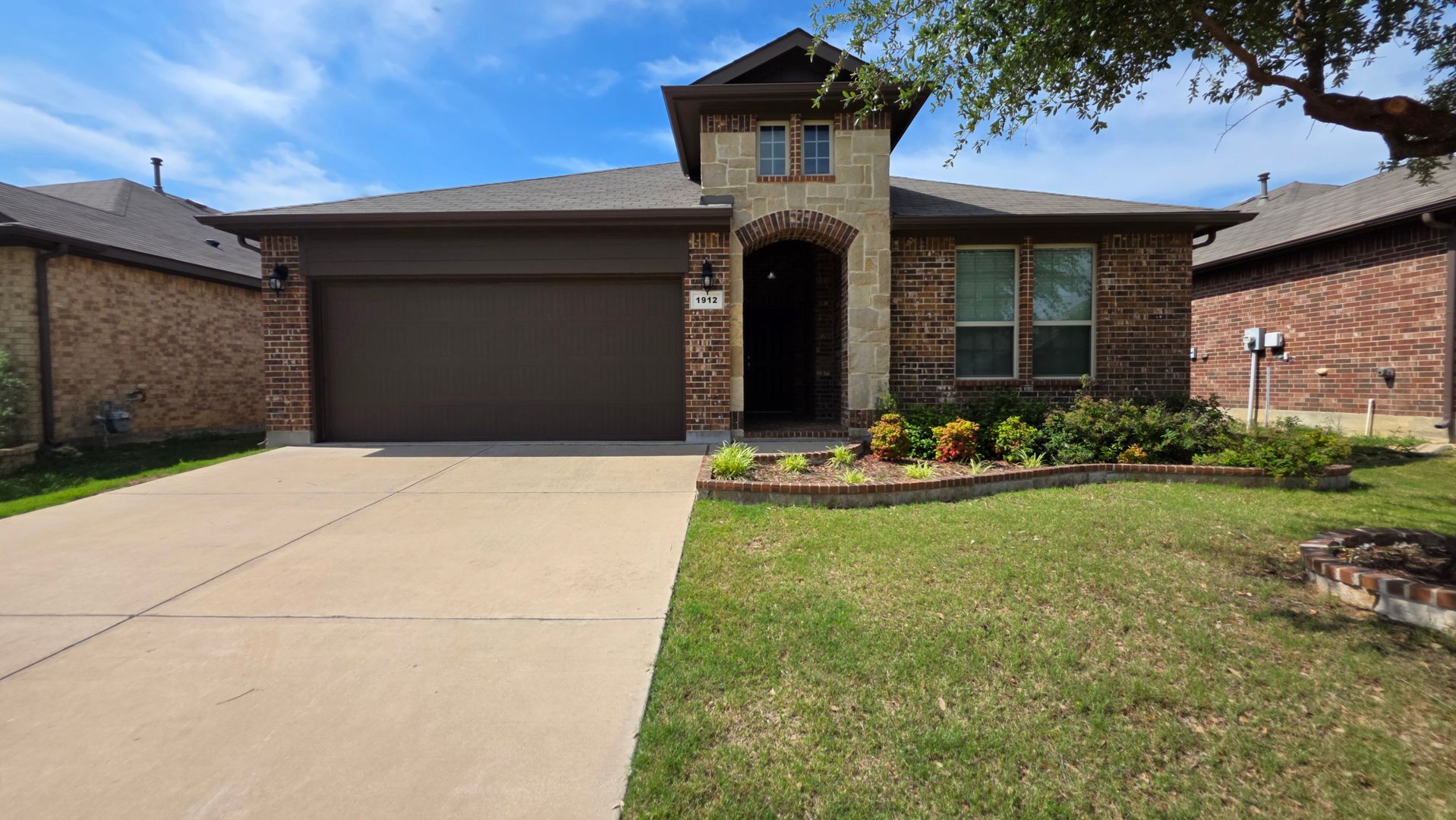 Fort Worth House: 1912 Potrillo Lane