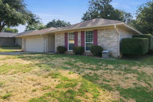 2502 Cranberry Lane, Euless, Texas 76039 – photo 1