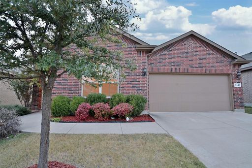 5921 Comanche Peak Drive, Fort Worth, Texas 76179 – photo 1