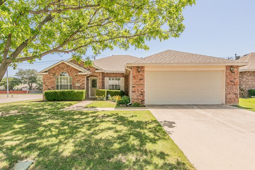 8301 Clearbrook Dr – photo 1
