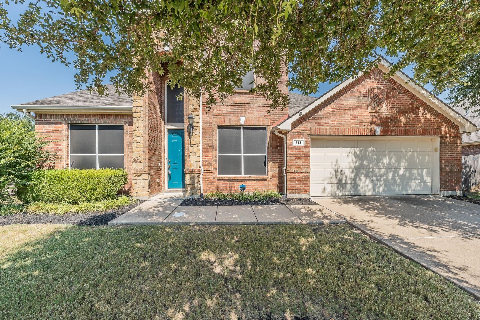 Mansfield House: 713 Cross Meadow Blvd