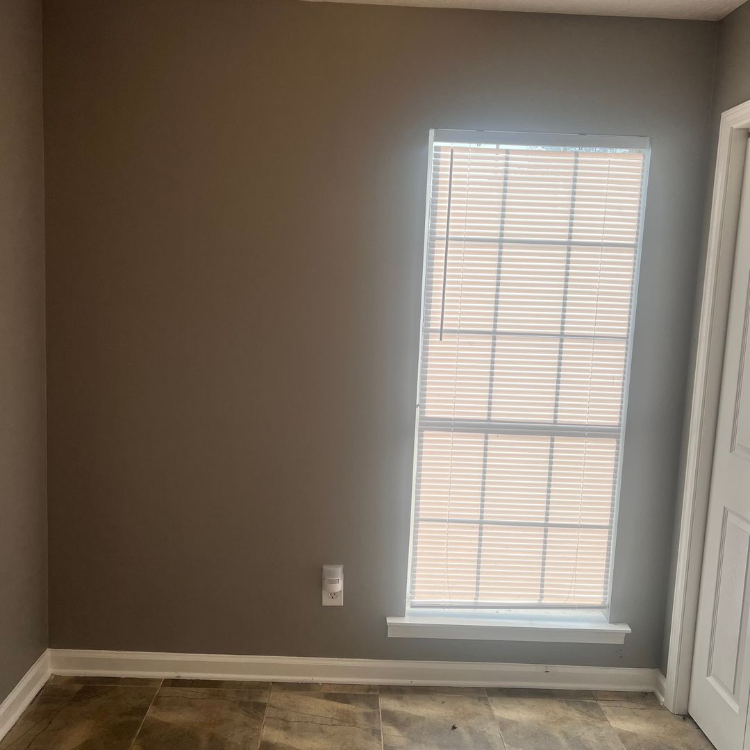 Montgomery House: 932 Eastern Oaks Drive