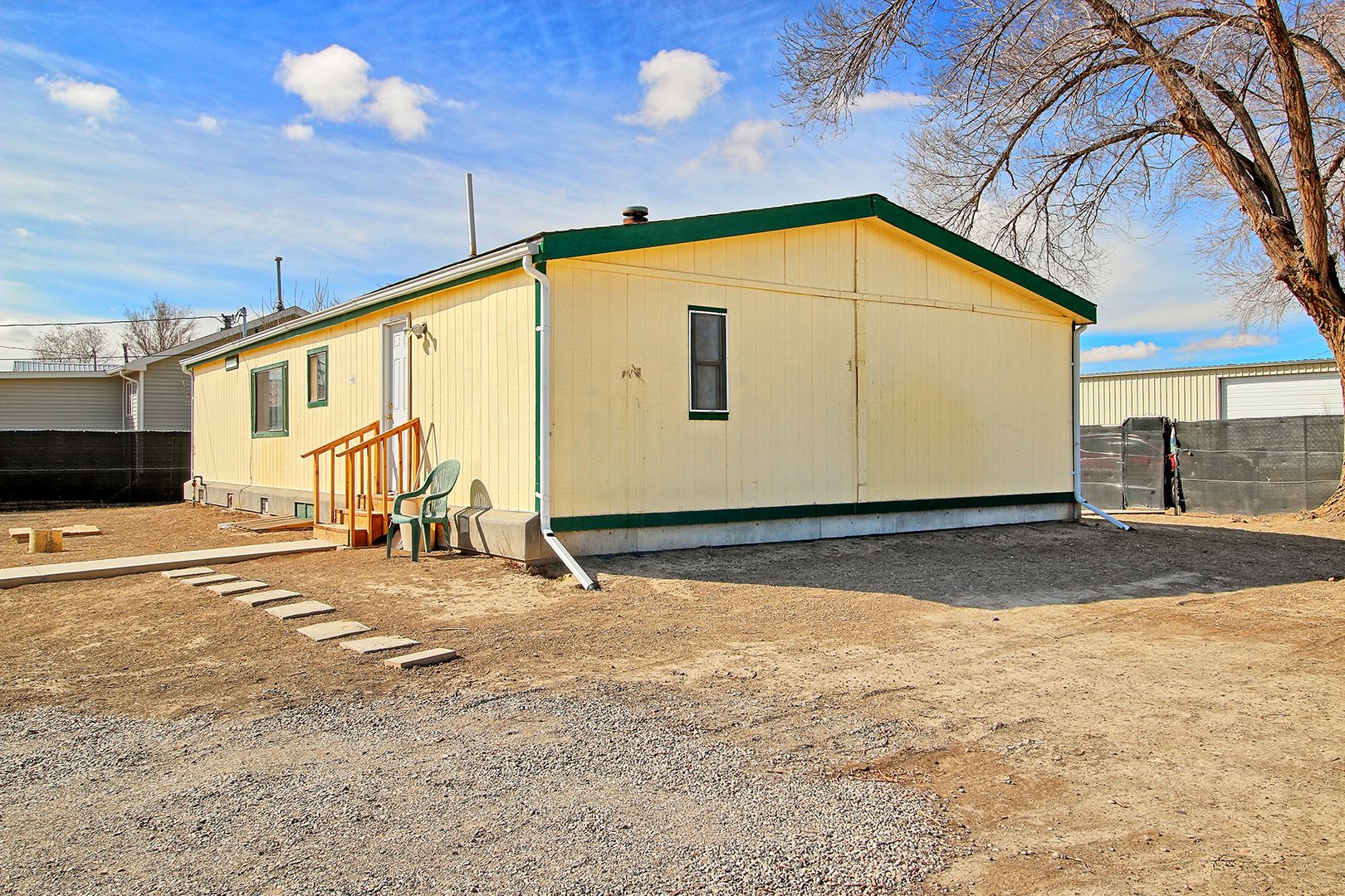 Delta House: 712 Silver St