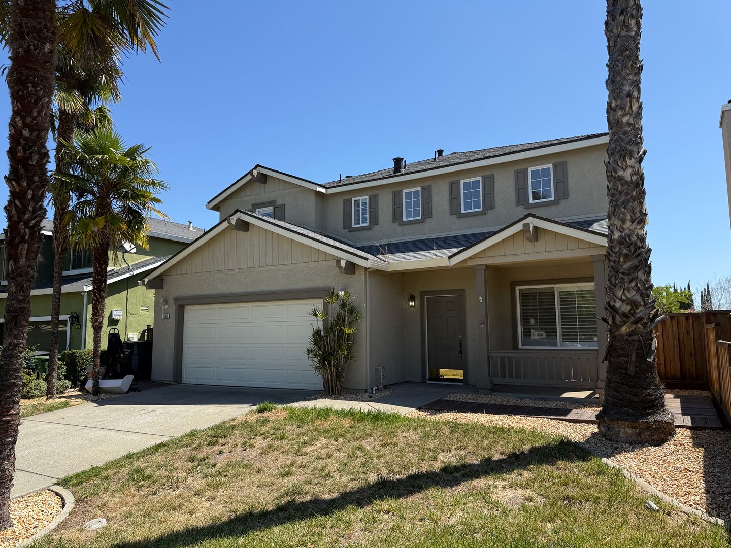 Tracy House: 1100 S. Traditions St