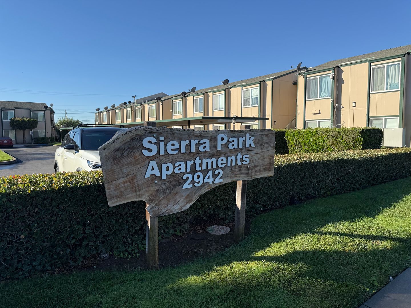 Riverbank Apartment: 2942 Sierra St - 109