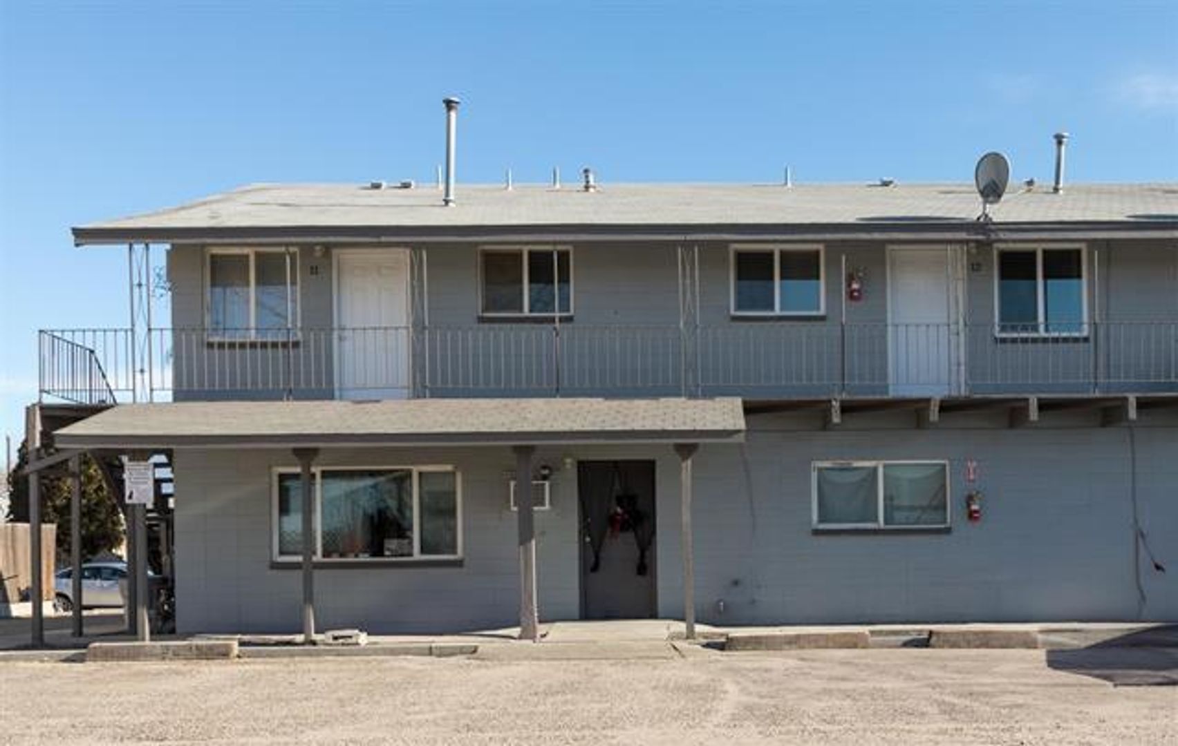 Ontario Apartment: 1123 SW 2nd St