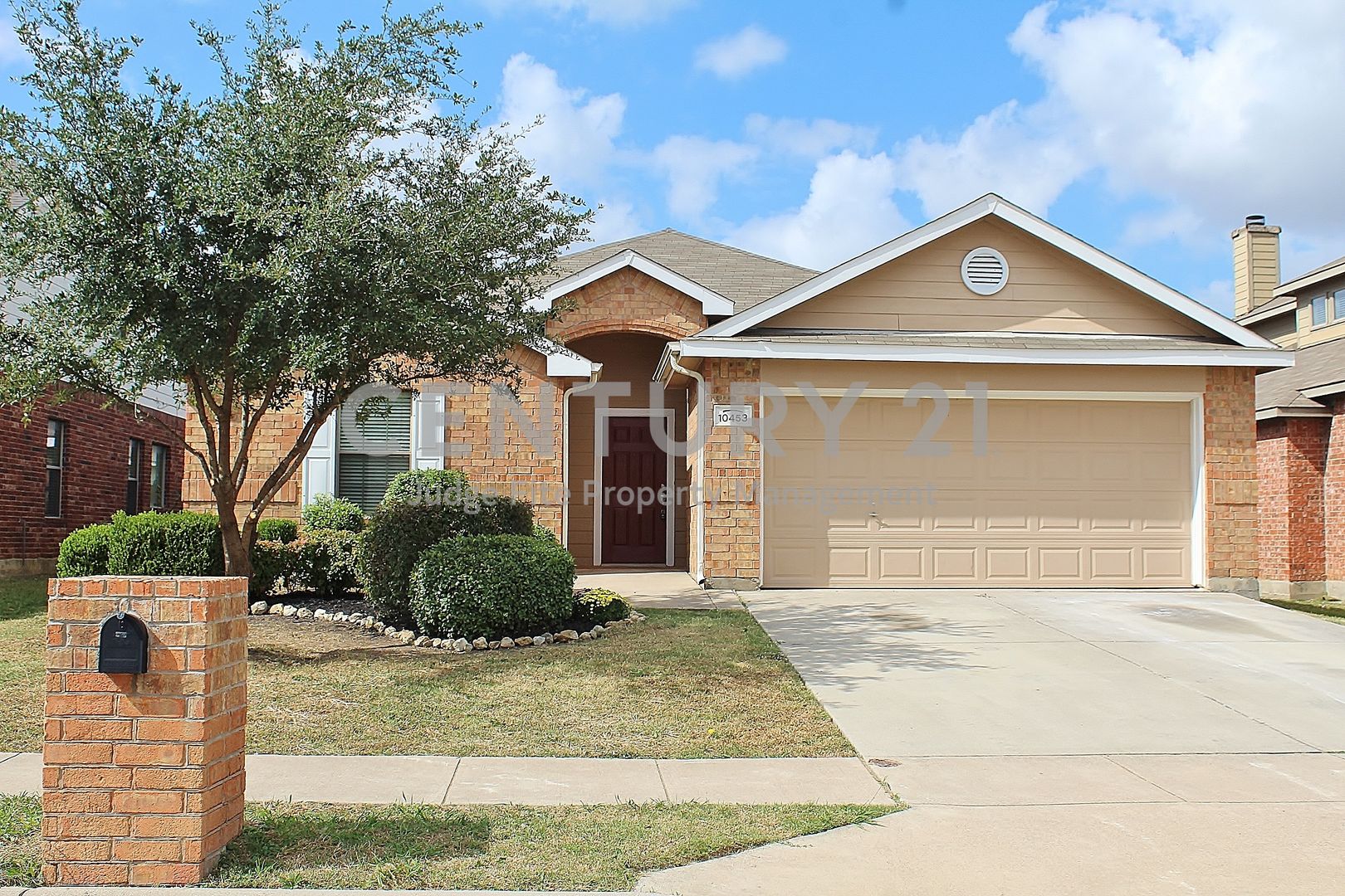 Fort Worth House: 10453 Evening View