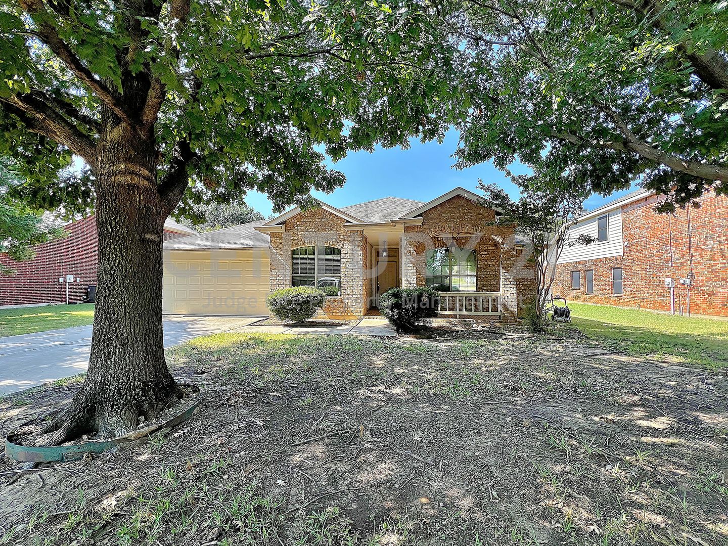 Grand Prairie House: 5939 Waterford Drive